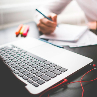 Ubroker: 'formazione on line per creare occupazione e ricchezza'