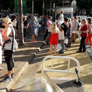 "Manifestazione" di Nicole Geron