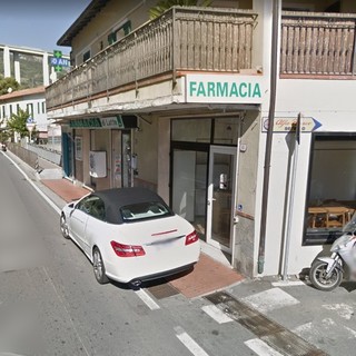 Latte di Ventimiglia, la farmacia  (Google maps)