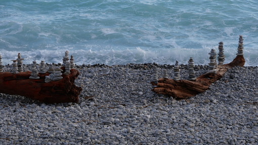 Il "monumento" alle vittime della catastrofe nelle foto di Ghjuvan Pasquale
