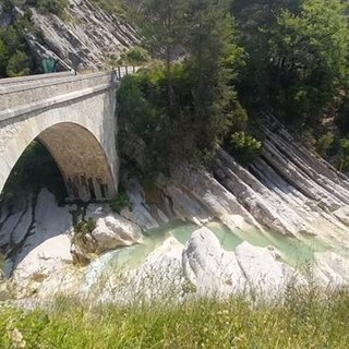 Gorges de Riolan (1 - 6) e villaggio di Le Mas (7 -10). Le fotografie sono di Danilo Radaelli