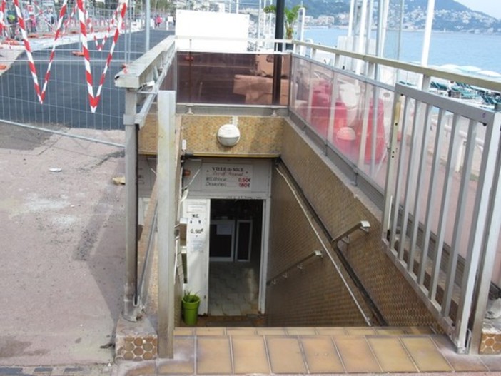 Gabinetti pubblici a Nizza (immagine d'archivio)