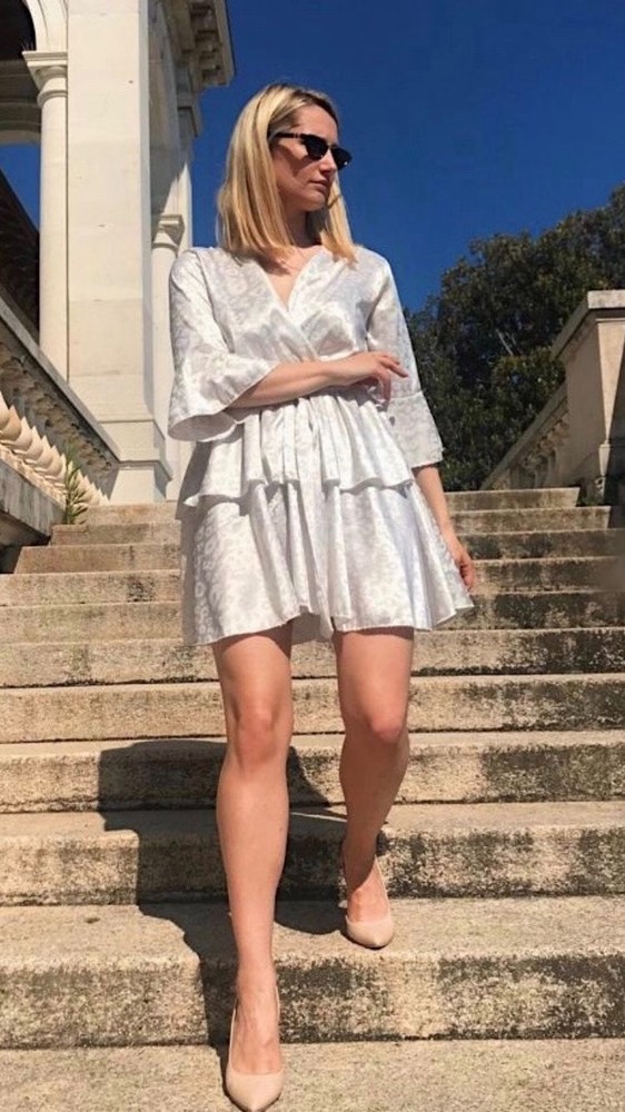 Desideri comunicare con efficienza e sicurezza in ambito lavorativo o saper scegliere il tuo outfit migliore? Lasciati guidare allora da Giada Panozzo consulente d'immagine e personal shopper Desideri comunicare con efficienza e sicurezza in ambito lavorativo o saper scegliere il tuo outfit migliore? Lasciati guidare allora da Giada Panozzo consulente d'immagine e personal shopper