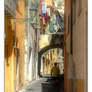 "Fine estate a Menton" foto di Alessandro Gotti