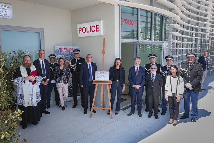 L'inaugurazione del nuovo posto di Polizia ai Giardini Esotici L'inaugurazione del nuovo posto di Polizia ai Giardini Esotici