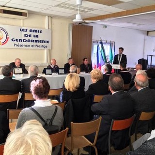 Solennemente festeggiato a Grasse il 10 anniversario di gemellaggio fra ‘‘Les Amis de la Gendarmerie’’ e l’ANC Sezione di Ventimiglia