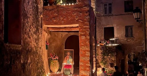 Gorbio, la "Processione delle Lumache" Gorbio, la "Processione delle Lumache"