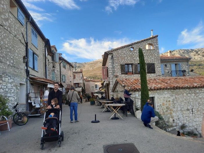 Gourdon, fotografie di Danilo Radaelli Gourdon, fotografie di Danilo Radaelli
