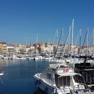 Golf Juan, le port
