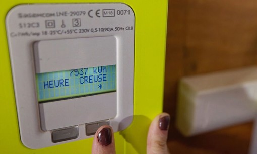 Bollette della luce: dal 1° novembre cambiano le fasce orarie delle “ore creuse”