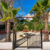 Halte Varaldi @mairie de Cannes Halte Varaldi @mairie de Cannes