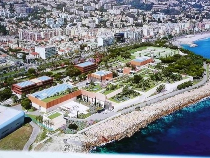 Haliotis 2, la rivoluzione verde di Nizza parte dall’acqua Haliotis 2, la rivoluzione verde di Nizza parte dall’acqua