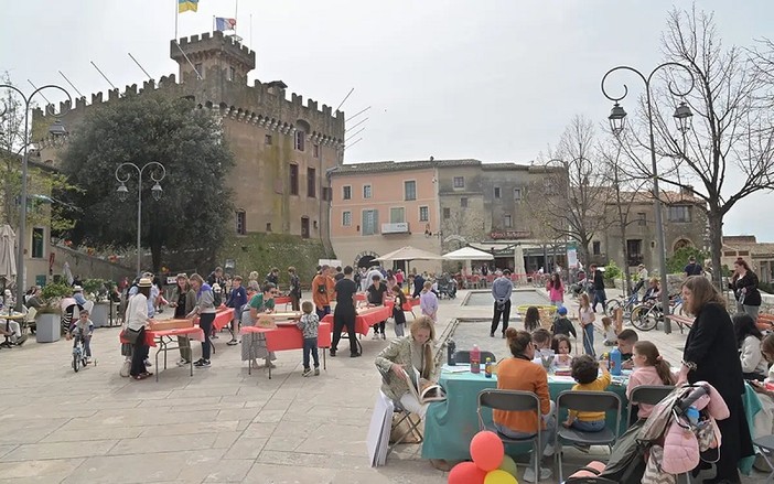 Haut de Cagnes: una giornata dedicata all’arte in festa Haut de Cagnes: una giornata dedicata all’arte in festa