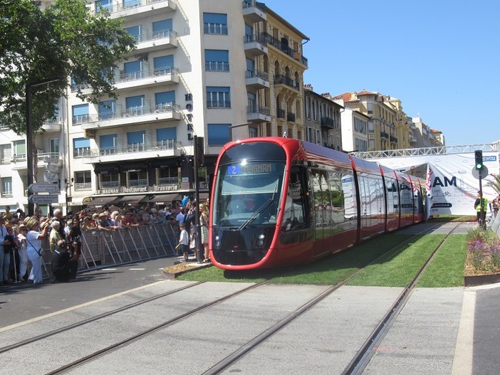 Il tram della Ligne 2 Il tram della Ligne 2