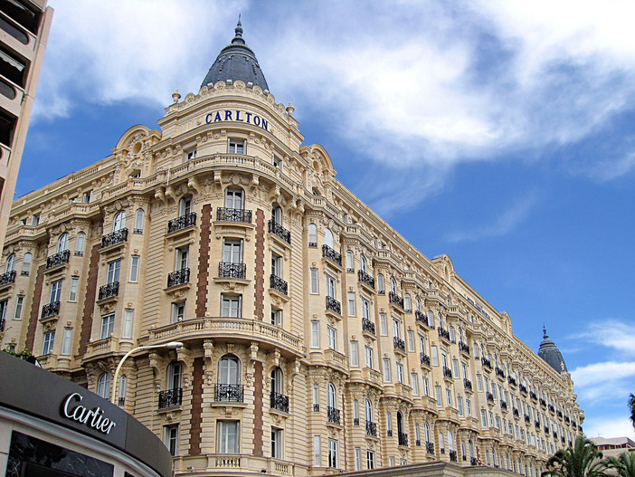 L'InterContinental Carlton Cannes, sinonimo di leggenda e storia d'amore