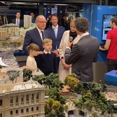 Il Principe Alberto e la Principessa Charléne al Miniatur Wunderland di Amburgo (FOTOGALLERY)