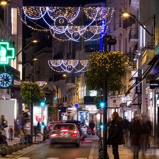 Un Natale goloso a Cannes in attesa di un Capodanno d'autore