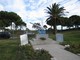 Il monumento alle vittime del disastro aereo a Carras