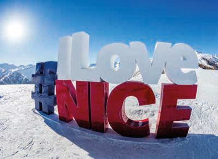 A sciare in bus: ogni giorno da Nizza ad Isola 2000 ed Auron