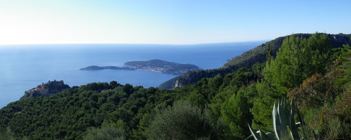 Domenica 22 gennaio escursione sul Circuito di Eze Village Domenica 22 gennaio escursione sul Circuito di Eze Village