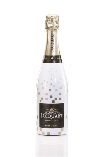 In estate lo Champagne Jacquart indossa un abito nuovo: lo sleever