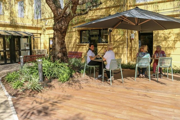 Cannes, il nuovo giardino CluCarnot @ville de Cannes Cannes, il nuovo giardino CluCarnot @ville de Cannes