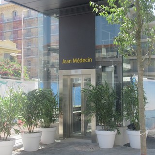 L'ingresso alla stazione della Ligne 2 a Jean Médecin