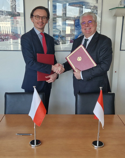 Ambasciatore di Monaco in Germania, S.E. Lorenzo Ravano e  Direttore Generale della Fondazione, Wojciech Soczewica.