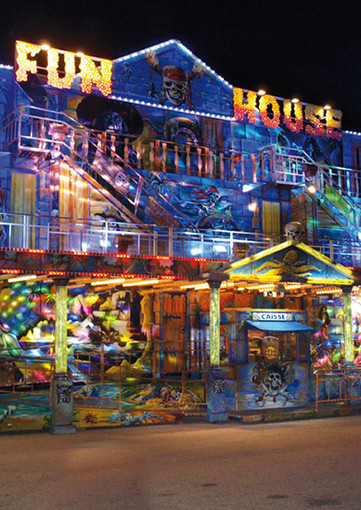 Nizza, aprirà venerdì il più grande Luna Park d’Europa al coperto
