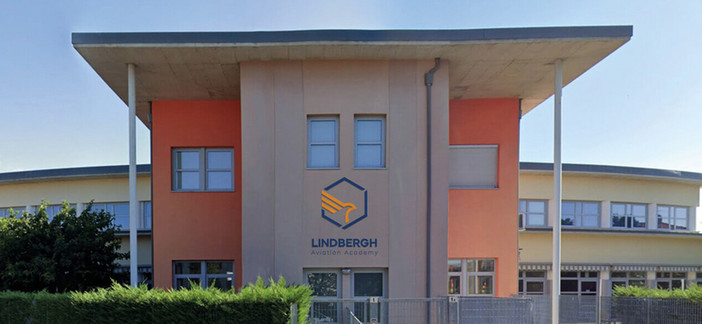 Lindbergh Aviation Academy ottiene il riconoscimento di scuola paritaria dal Ministero dell’Istruzione e del Merito Lindbergh Aviation Academy ottiene il riconoscimento di scuola paritaria dal Ministero dell’Istruzione e del Merito