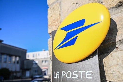 Posta più cara dal 2027, aumenti fino al 6,7%: quanto costerà spedire lettere e pacchi Posta più cara dal 2027, aumenti fino al 6,7%: quanto costerà spedire lettere e pacchi