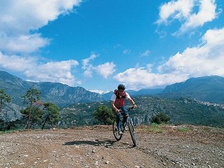 Foto 3: Concedersi sensazioni uniche in mountain bike Foto 3: Concedersi sensazioni uniche in mountain bike