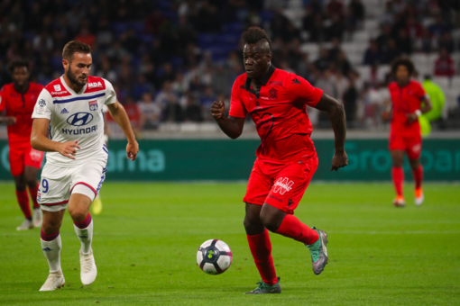 Lione - Nizza, una fase di gioco (sito OGC Nice) Lione - Nizza, una fase di gioco (sito OGC Nice)