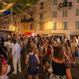 Les jeudis du Suquet (c) Mairie de Cannes