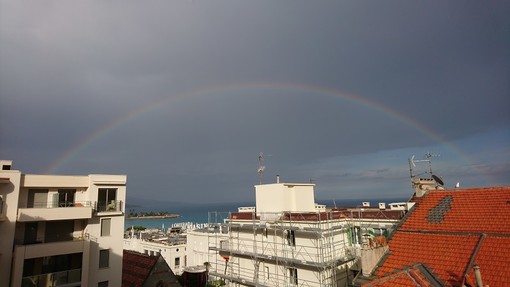 "Arc-en-ciel" di Luciano Tomasi
