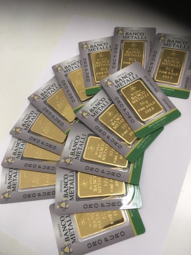 A Natale regalate oro da investimento, monete o lingotti e difficilmente lascerete insoddisfatto chi li riceverà A Natale regalate oro da investimento, monete o lingotti e difficilmente lascerete insoddisfatto chi li riceverà