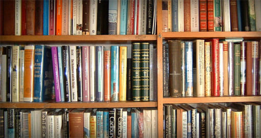 Guida alla progettazione e costruzione di una libreria fai da te Guida alla progettazione e costruzione di una libreria fai da te