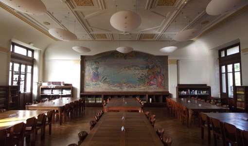 La sala di lettura della Bibliothèque Romain Gary (foto città di Nizza)