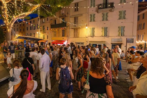 Les jeudis du Suquet (c) Mairie de Cannes Les jeudis du Suquet (c) Mairie de Cannes