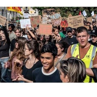 Manifestazione studentesca a Nizza  (Instagram)