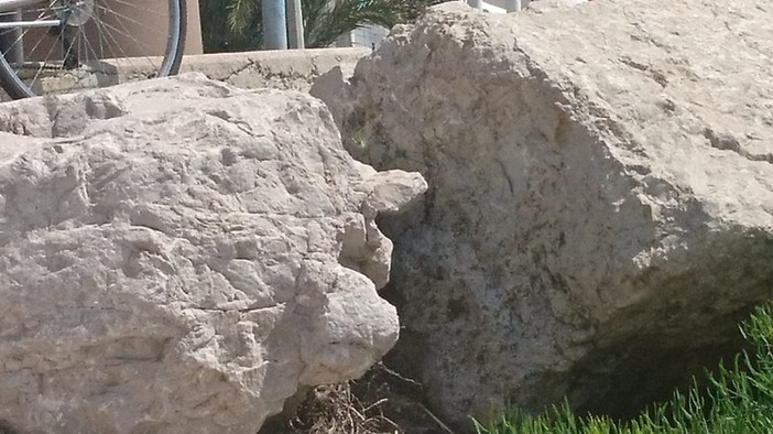 "Viso di roccia", fotografia di Milena Visentini "Viso di roccia", fotografia di Milena Visentini