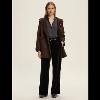 Black Friday 2025: esiste ancora un modo consapevole di fare shopping? Step By Step risponde con stile Black Friday 2025: esiste ancora un modo consapevole di fare shopping? Step By Step risponde con stile