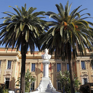Municipio di Mentone