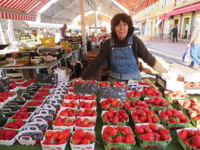 Mercati e supermercati di Nizza Mercati e supermercati di Nizza