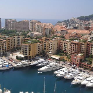 Le misure di sicurezza impiegate dal casinò di Monte Carlo e le differenze dall'online