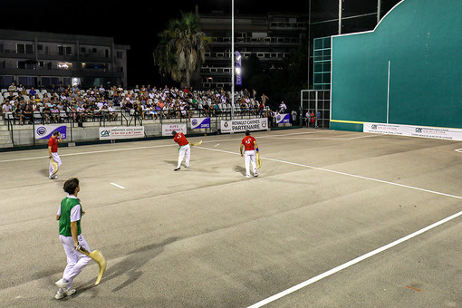 Cannes, pelote basque Cannes, pelote basque