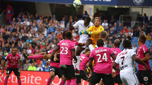 Una fase di gioco di Montpellier - Nizza (foto dal sito dell'OGC Nice)