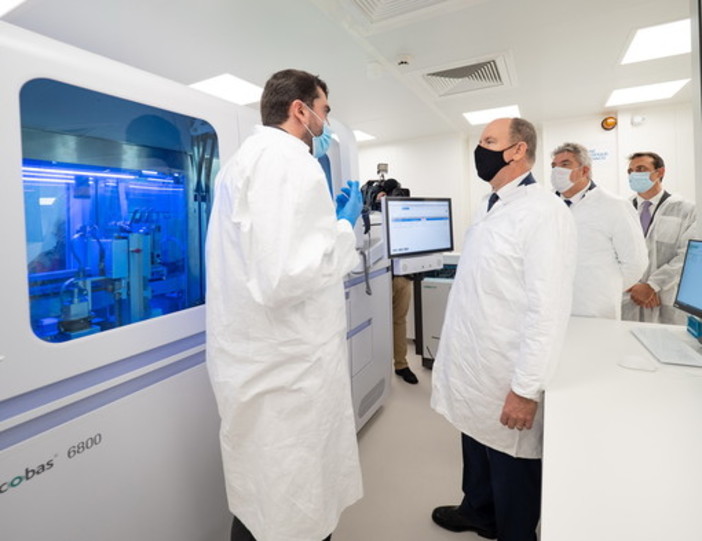 Monaco: una nuova apparecchiatura per velocizzare i test al Coronavirus