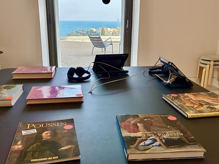 Libri d'arte sulla natura (in consultazione e la natura sulla terrazza della Villa - Tutte le foto sono di Silvia Assin