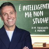 Marco Falaguasta porta a Sanremo "È intelligente ma non studia": risate e ricordi dal mondo della scuola Marco Falaguasta porta a Sanremo "È intelligente ma non studia": risate e ricordi dal mondo della scuola